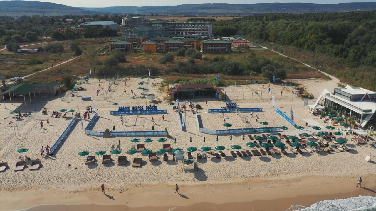 Camp And Pool Hotel Kranevo Buitenkant foto